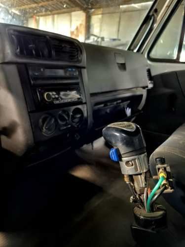 Volkswagen Worker 31-260e + Hookloader para 20 toneladas