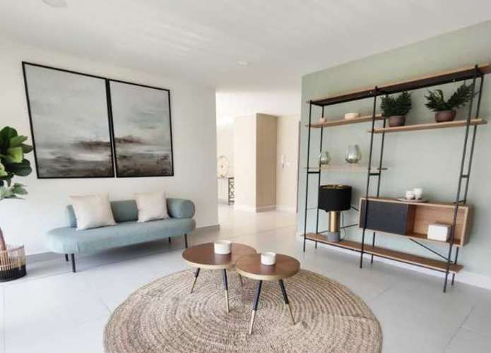 Luminoso y Moderno Departamento Céntrico (132945)