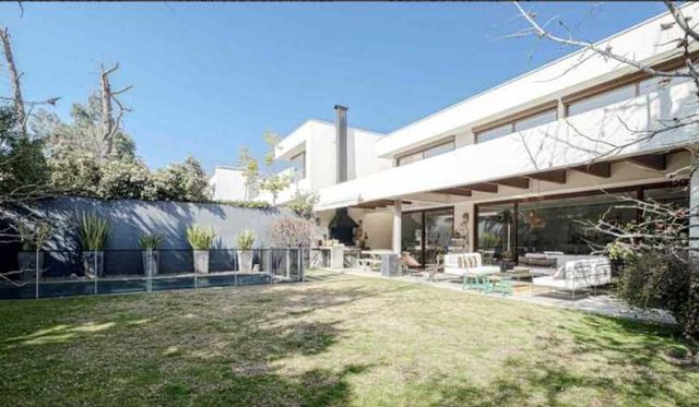 Espaciosa Casa Ideal para Inversión Segura (132948)