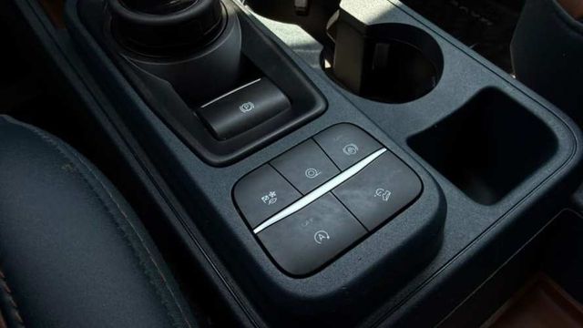 Ford Maverick 2.0 LARIAT 4X4 AT 4P (2024)