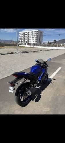Yamaha R15 V4 2025