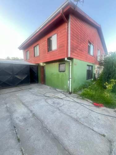 Casa en arriendo c/ estacionamiento en Collao