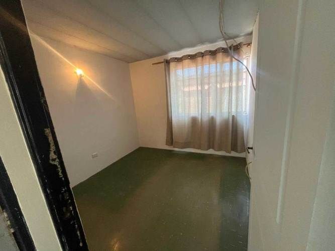 AMPLIA CASA EN VENTA AVENIDA RENDIC (133050)