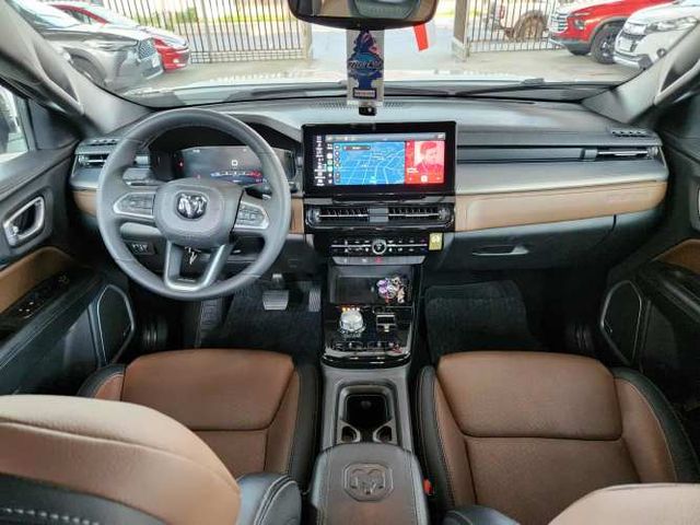 RAM RAMPAGE LARAMIE 4X4 2024 unico dueño, facturable