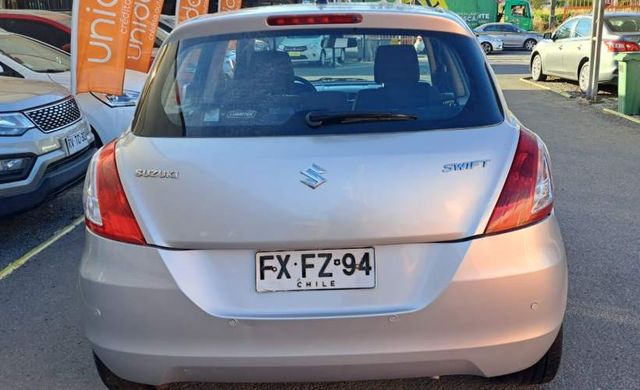 SUZUKI SWIFT 2013 GL HB JAPONES 1.4 FULL EQUIPO AT