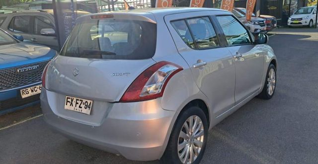 SUZUKI SWIFT 2013 GL HB JAPONES 1.4 FULL EQUIPO AT