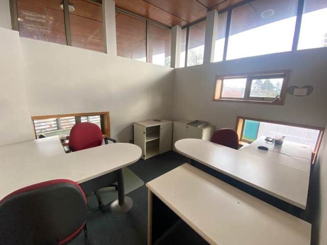 LOCAL COMERCIAL HOCHSTETTER