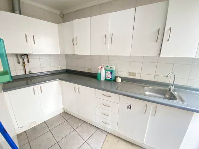 LOCAL COMERCIAL HOCHSTETTER