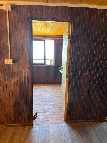 SE ARRIENDA ACOGEDORA CASA