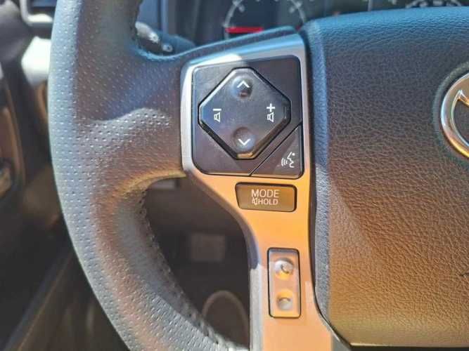 TOYOTA 4RUNNER  2024