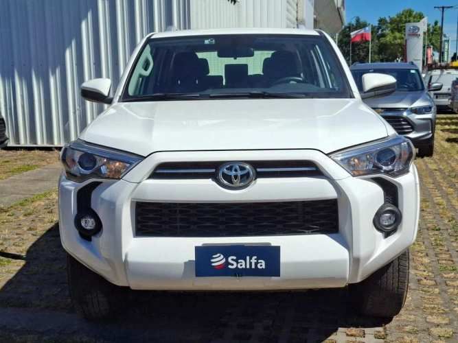 TOYOTA 4RUNNER  2024