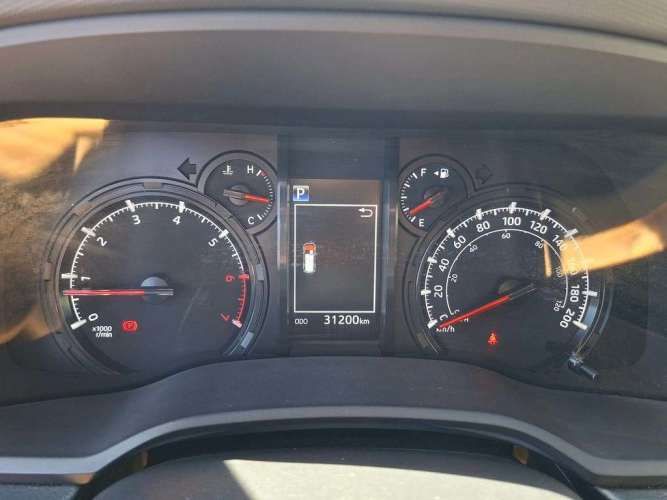 TOYOTA 4RUNNER  2024