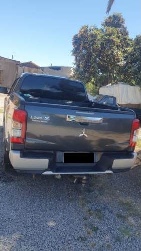 Mitsubushi L200 DAKAR 2.4L HP Automatica