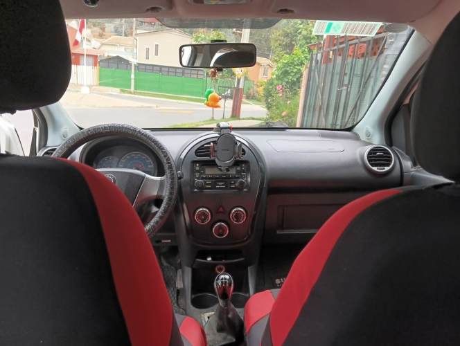 SE VENDE AUTO 2014 GEELY LC CROSS 1.3