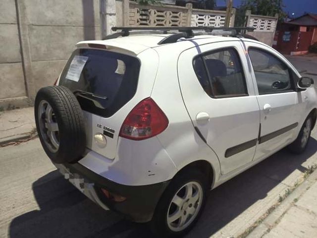 SE VENDE AUTO 2014 GEELY LC CROSS 1.3