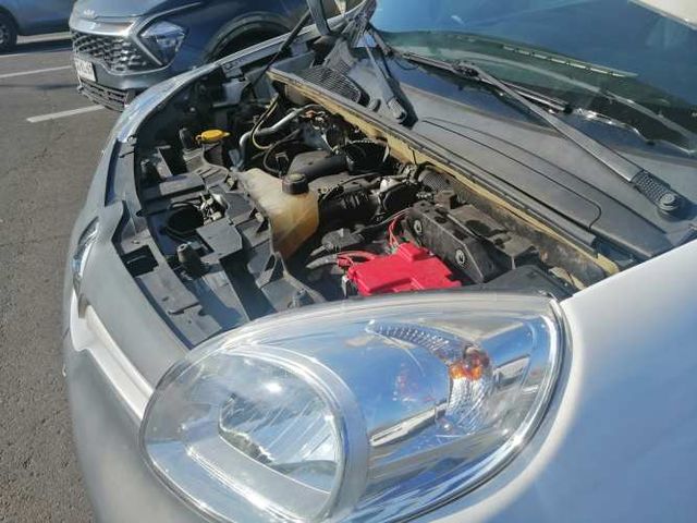 RENAULT KANGOO  1,5 DIESEL  65.000 KM POR APURO