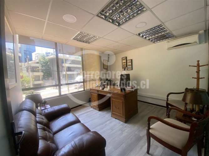 LOCAL COMERCIAL METRO ALCANTARA