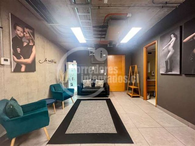 OFICINA Metro Los Dominicos