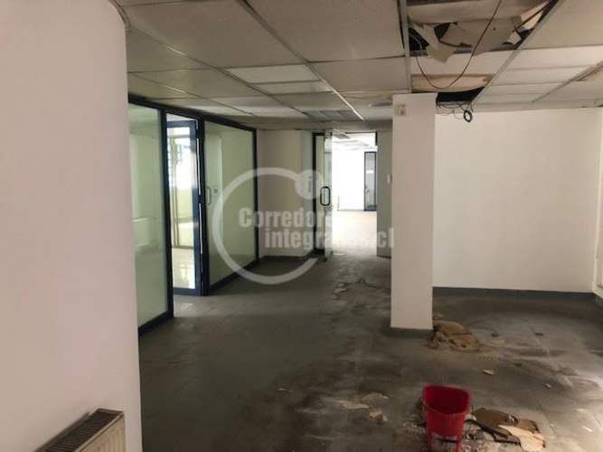 OFICINA San Antonio / Agustinas