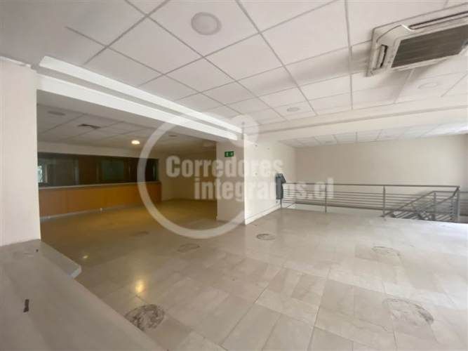 LOCAL COMERCIAL Palacio La Moneda