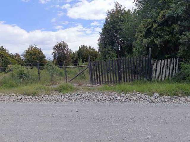 Vendo parcela  a 20km Pto. Varas y 25 de Pto. Montt