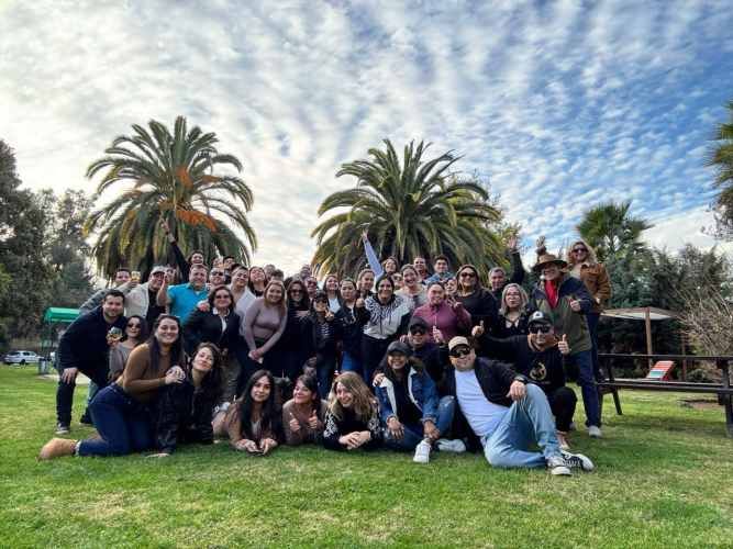 VENDEDORAS, EJECUTIVAS Y ASESORAS COMERCIALES