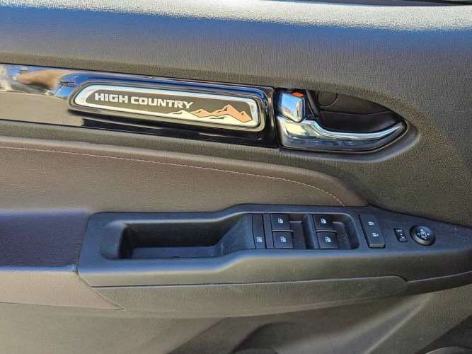 CHEVROLET COLORADO 2023