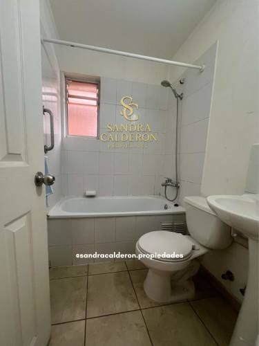 Venta Amplia y Acogedora Casa Portal de San Pedro