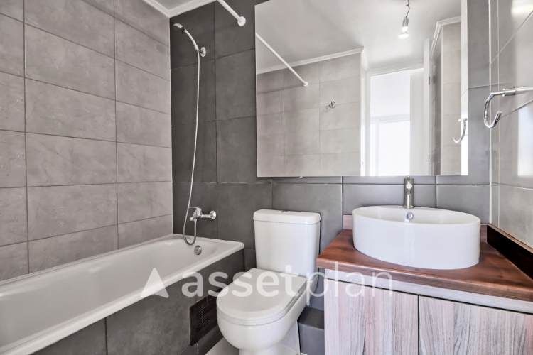 Av. Sta. Rosa 991 (1 Est ) [449-1]