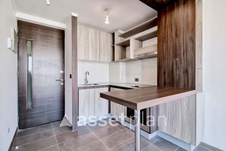 Av. Sta. Rosa 991 (1 Est ) [449-1]