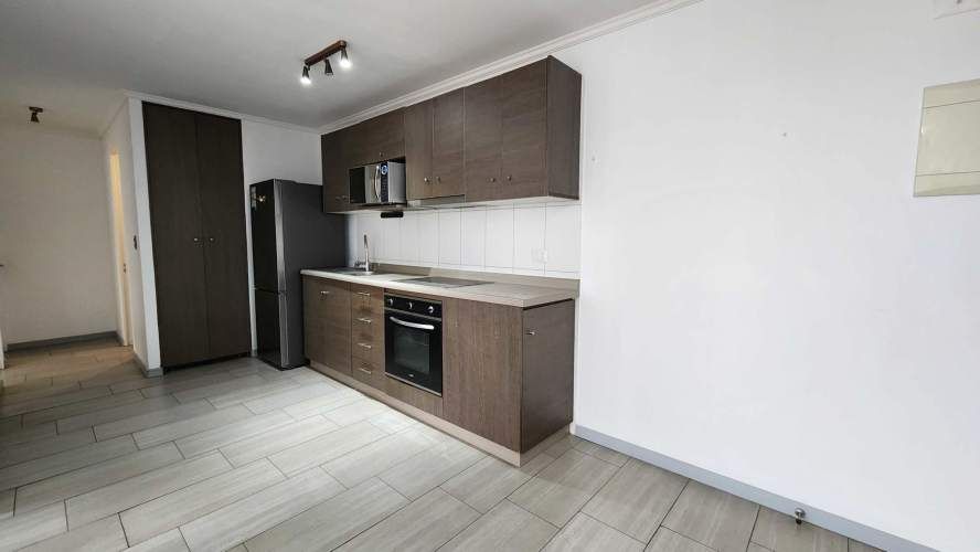 SE VENDE ACOJEDOR Y REMODELADO DEPARTAMENTO (133166)