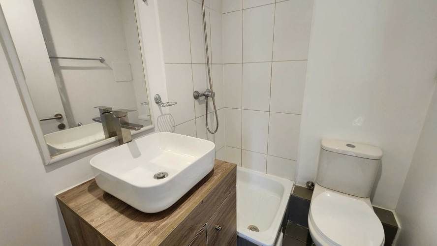 SE VENDE ACOJEDOR Y REMODELADO DEPARTAMENTO (133166)