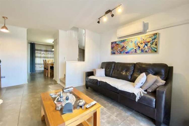 CASA Thiare / Av.El Rosal