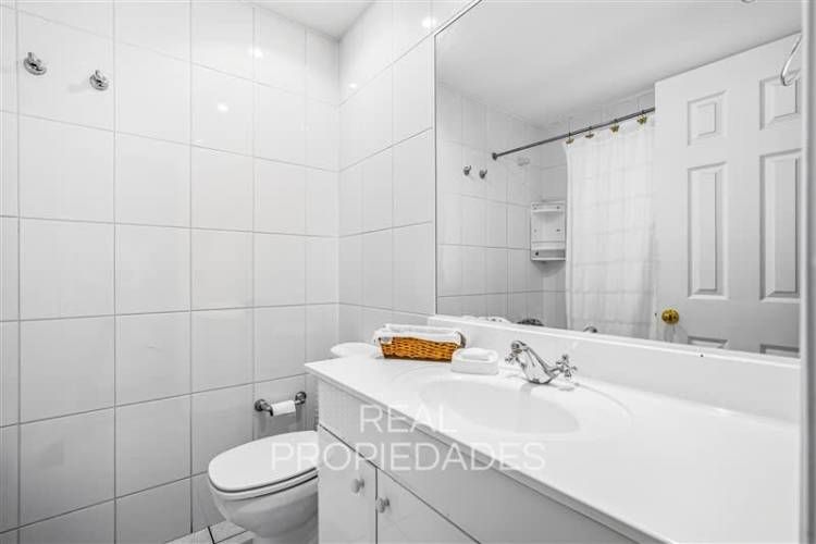 CASA Av.Alejandro Zegers