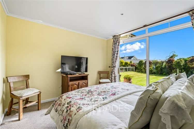 CASA Av.Alejandro Zegers