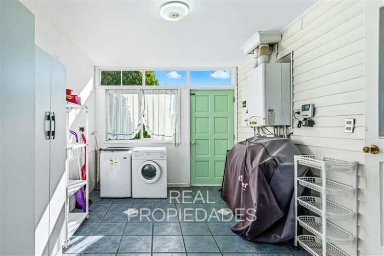 CASA Av.Alejandro Zegers