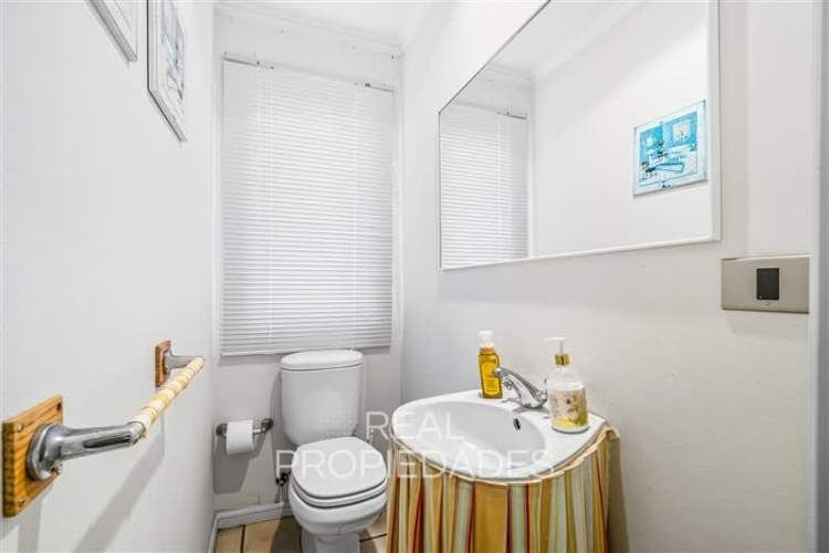 CASA Av.Alejandro Zegers