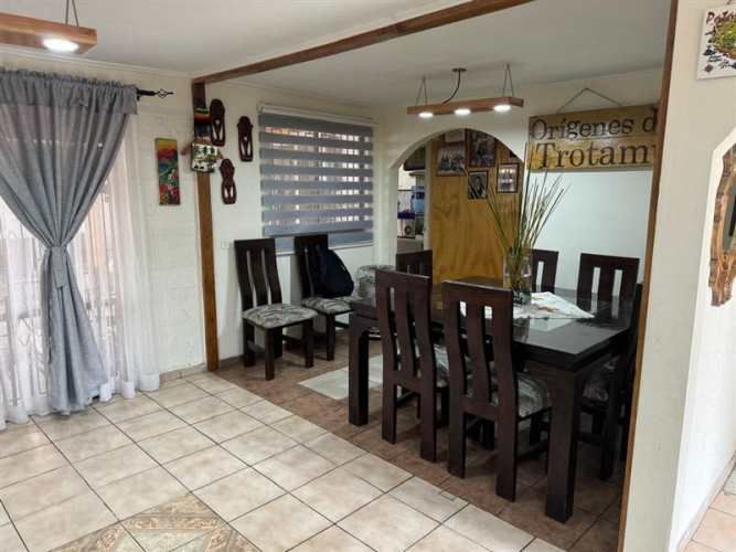 CASA COLOMBIA CON ENRIQUE OLIVARES