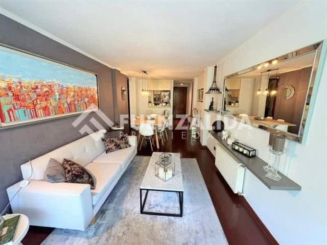 DEPARTAMENTO La Cabaña// Mall Sport