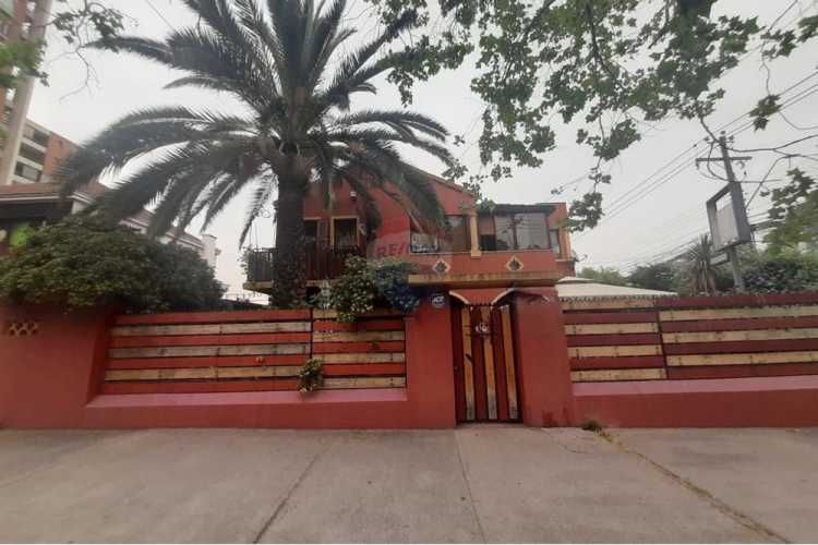 Excelente oportunidad casa 4d+4b+local comercial