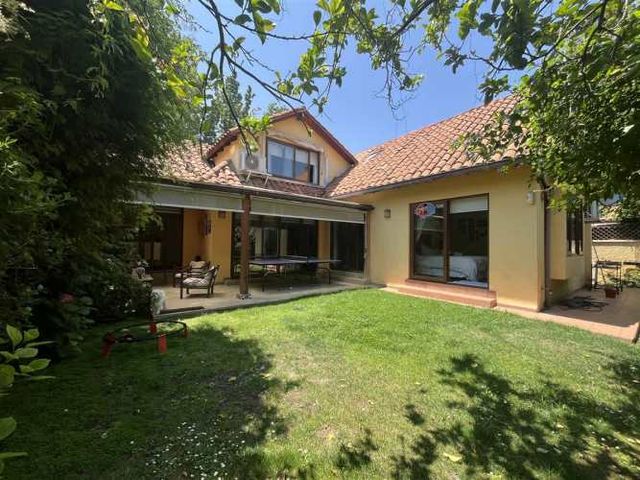 CASA Plaza Ossandón