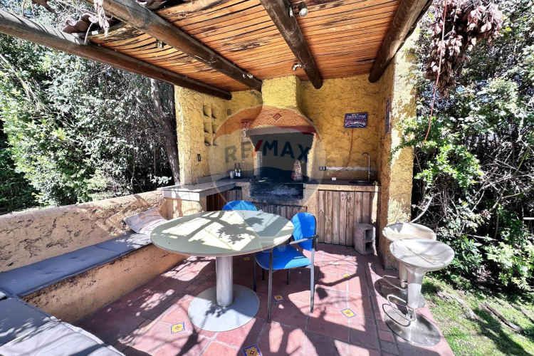 Amplia casa en condominio cerrado la reina