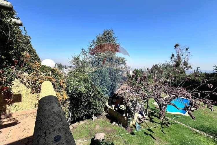 Amplia casa en condominio cerrado la reina