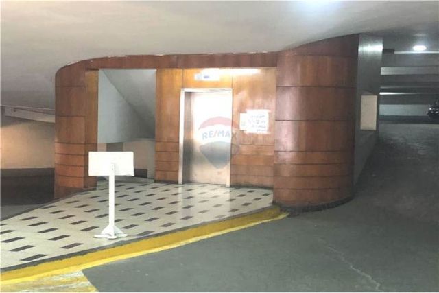 Arriendo estacionamiento huérfanos con miraflores