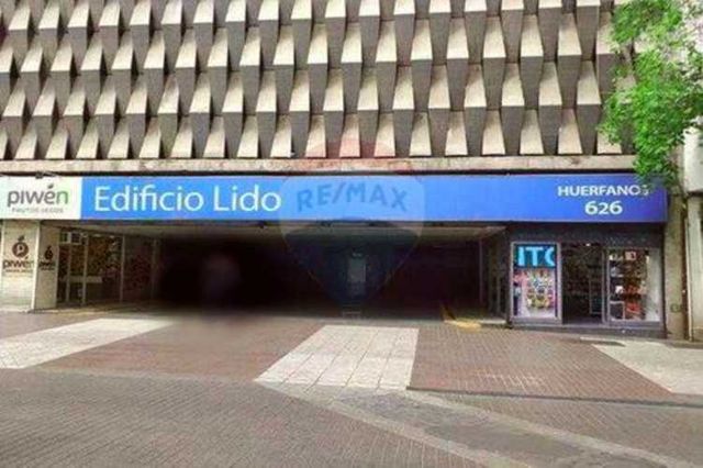 Arriendo estacionamiento huérfanos con miraflores