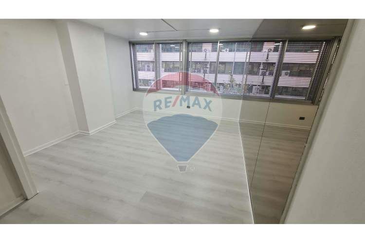 Oficina ejecutiva en ubicación privilegiada