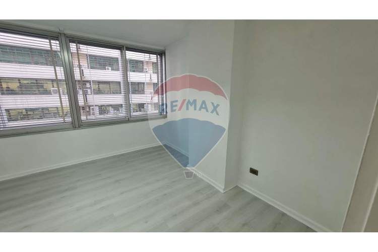 Oportunidad! remodelada!  paseo ahumada, metro