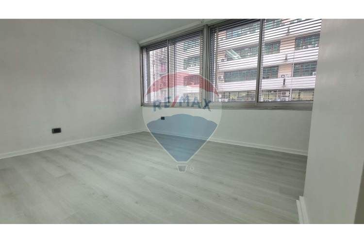 Oportunidad! remodelada!  paseo ahumada, metro