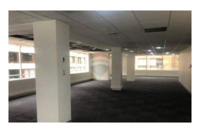 Oficina en av. apoquindo - el golf