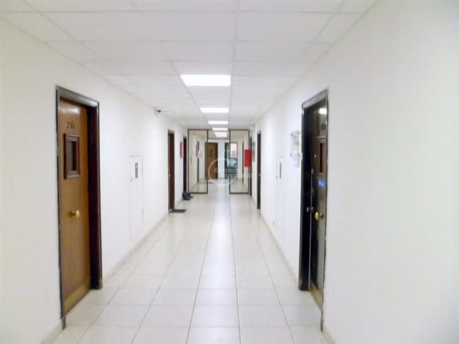 OFICINA Galerías Alessandri Frente al Banco Central